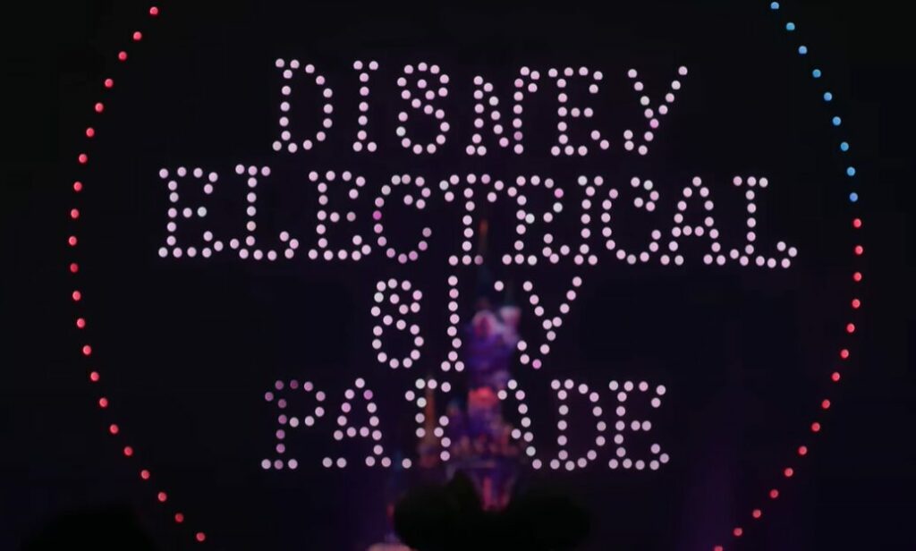 New Video of Disney Electrical Sky Parade at Disneyland Paris