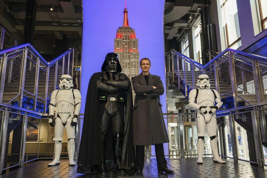 Star Wars - The Empire Takes over NYC